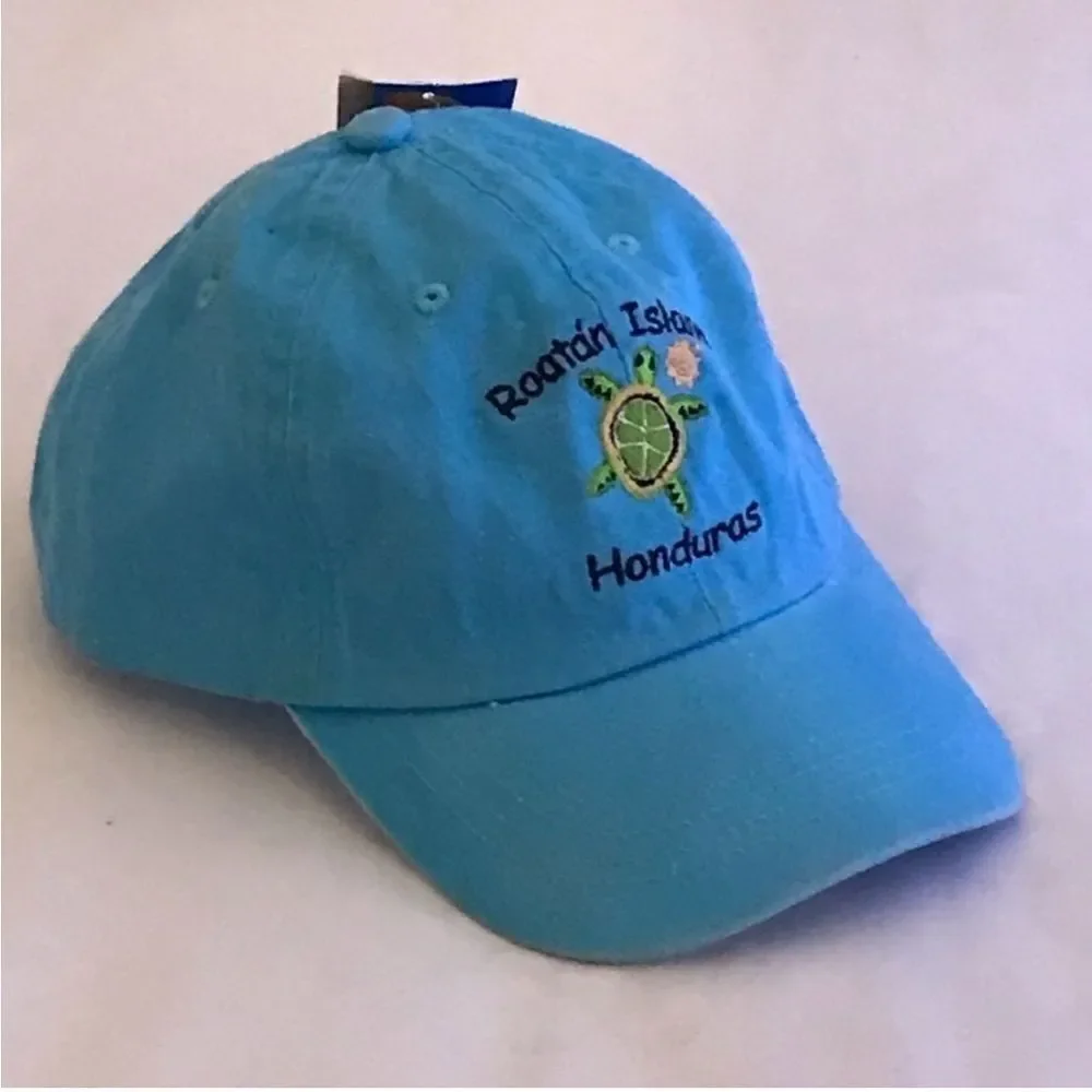 Royal Resortwear NWT Roatan Island Honduras Blue Baseball Hat